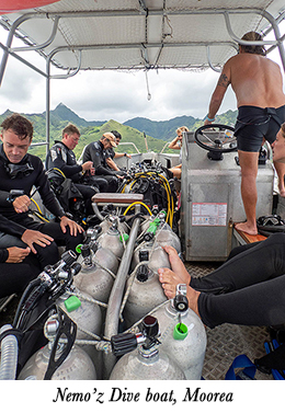 Nemo'z Dive boat, Moorea