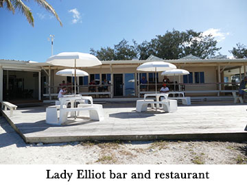 Lady Elliot bar and restaurant